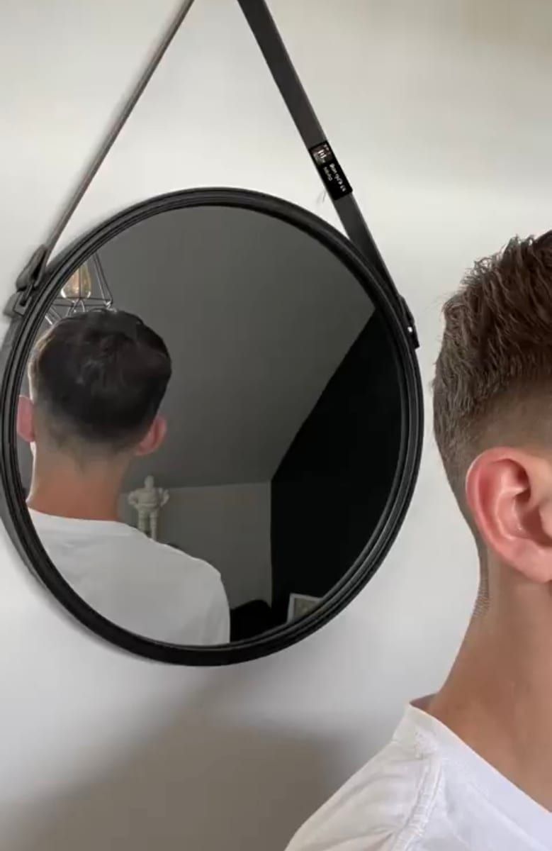 Profil von Liron