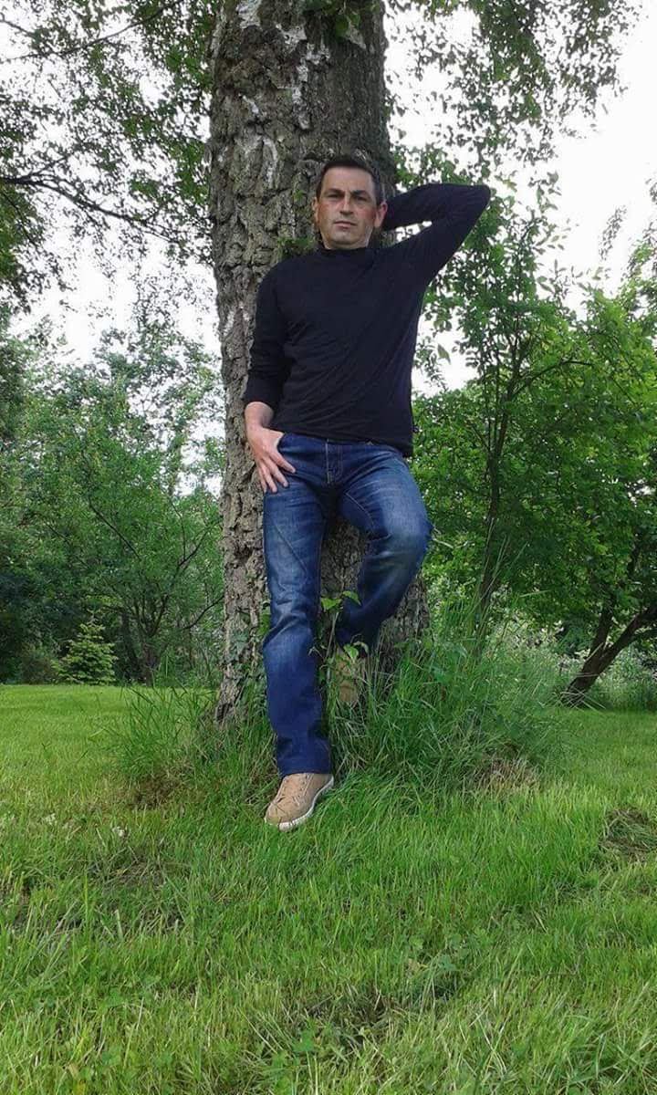 Profil von Desmond